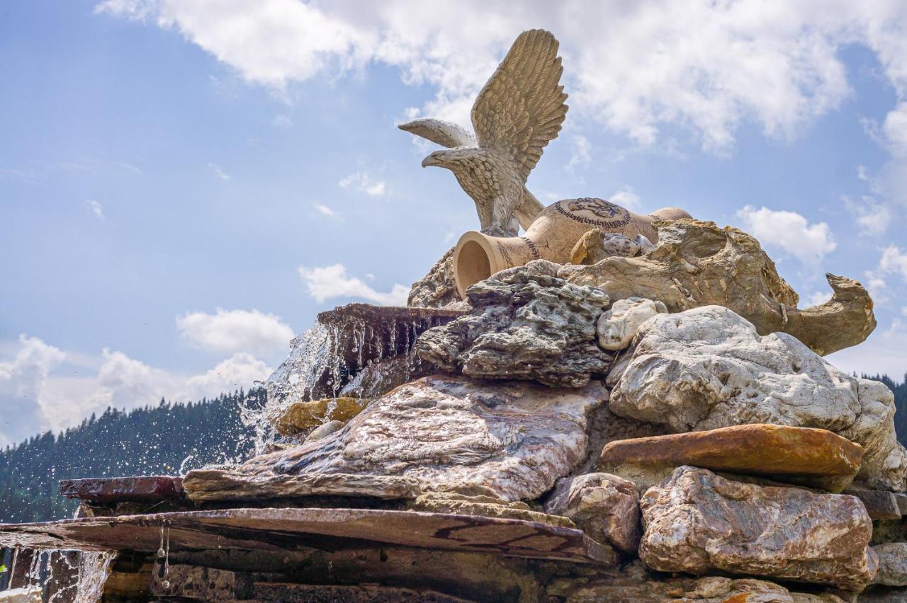 Mardan Palace SPA Resort Bukovel Bagian luar foto