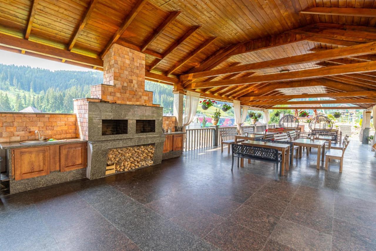 Mardan Palace SPA Resort Bukovel Bagian luar foto