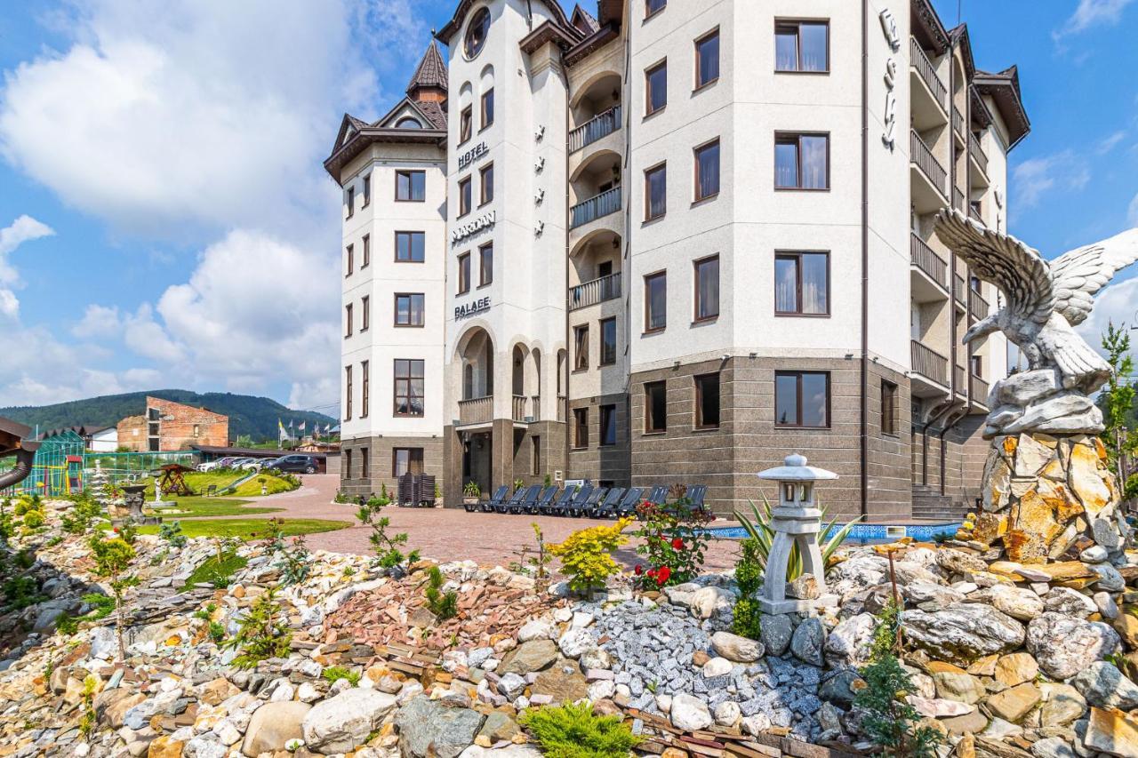Mardan Palace SPA Resort Bukovel Bagian luar foto