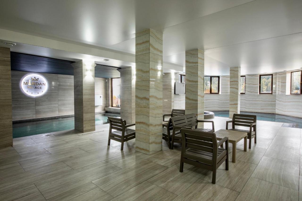 Mardan Palace SPA Resort Bukovel Bagian luar foto