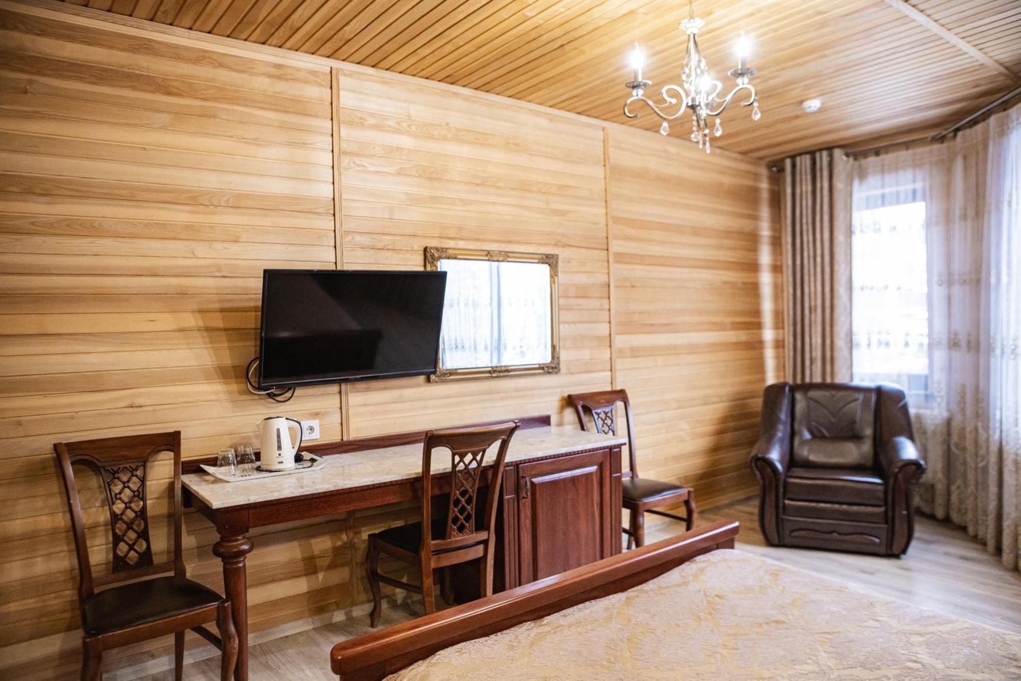 Mardan Palace SPA Resort Bukovel Bagian luar foto