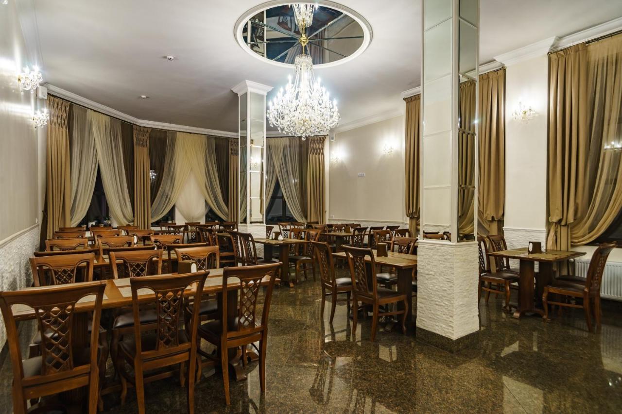 Mardan Palace SPA Resort Bukovel Bagian luar foto